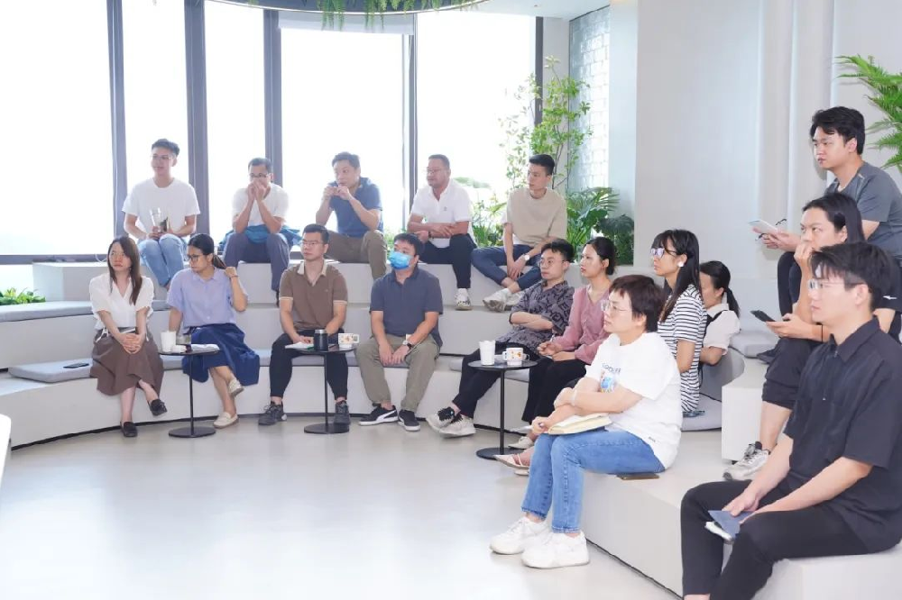 卡百利總部“頭腦風暴”席卷而來，多場討論會干貨滿滿！